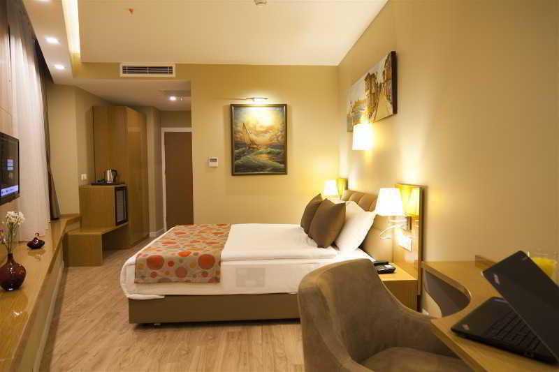 Grand Plaza Hotel Istanbul Eksteriør bilde