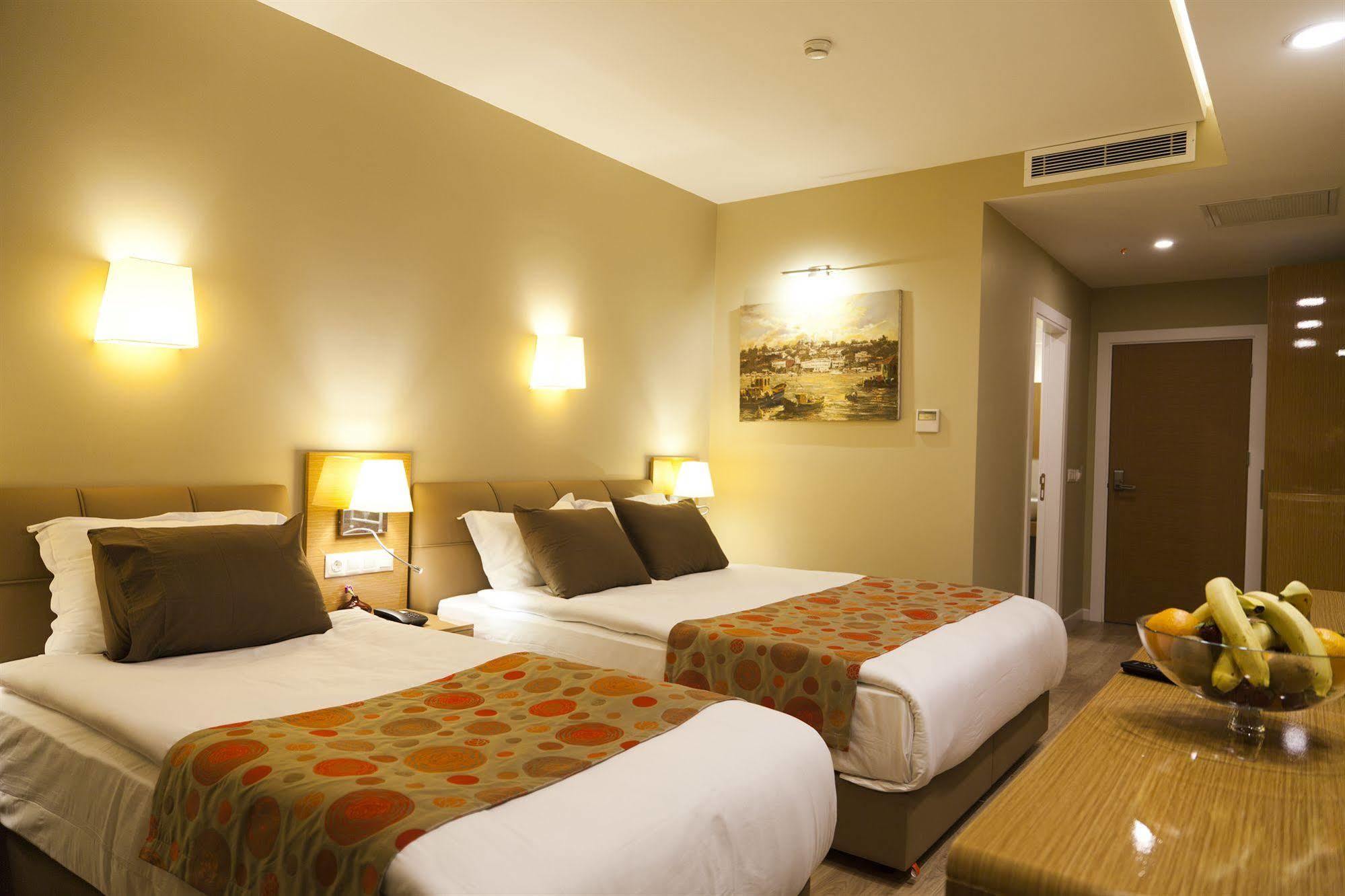 Grand Plaza Hotel Istanbul Eksteriør bilde
